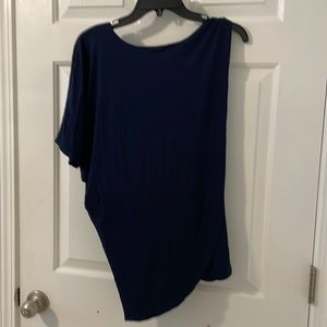 Three Dots Navy Asymmetrical Top - Sz S